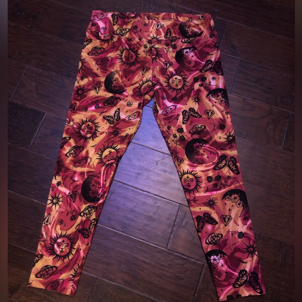 Super soft sun and moon leggings